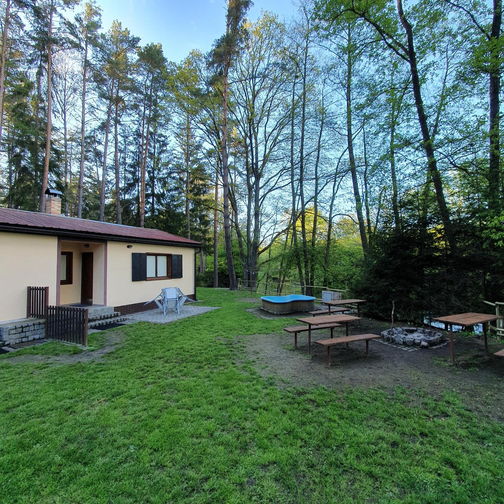 Rekreacni Chata Val Veselí nad Luznicí Exterior foto